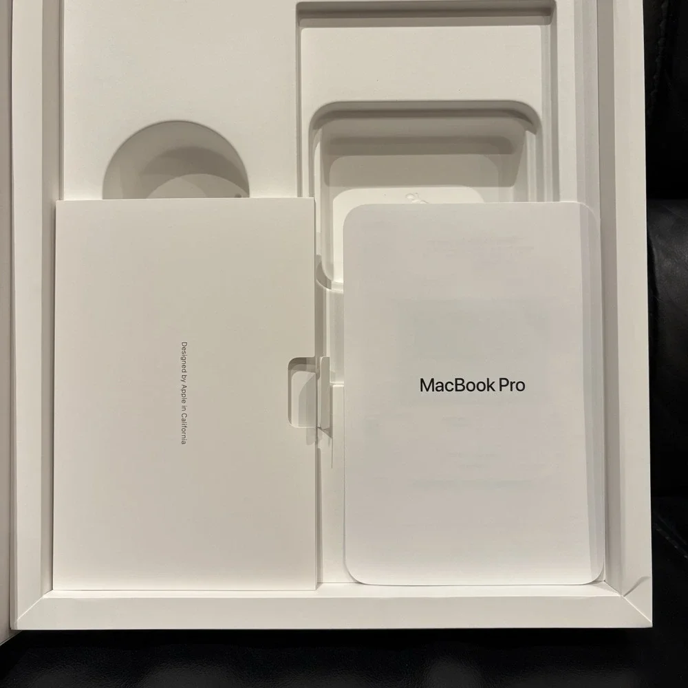 Lot Of 3 Empty Box Apple MacBook Pro 16-inch A3403 CPU/20C GPU 48GB/1TB/KB-US